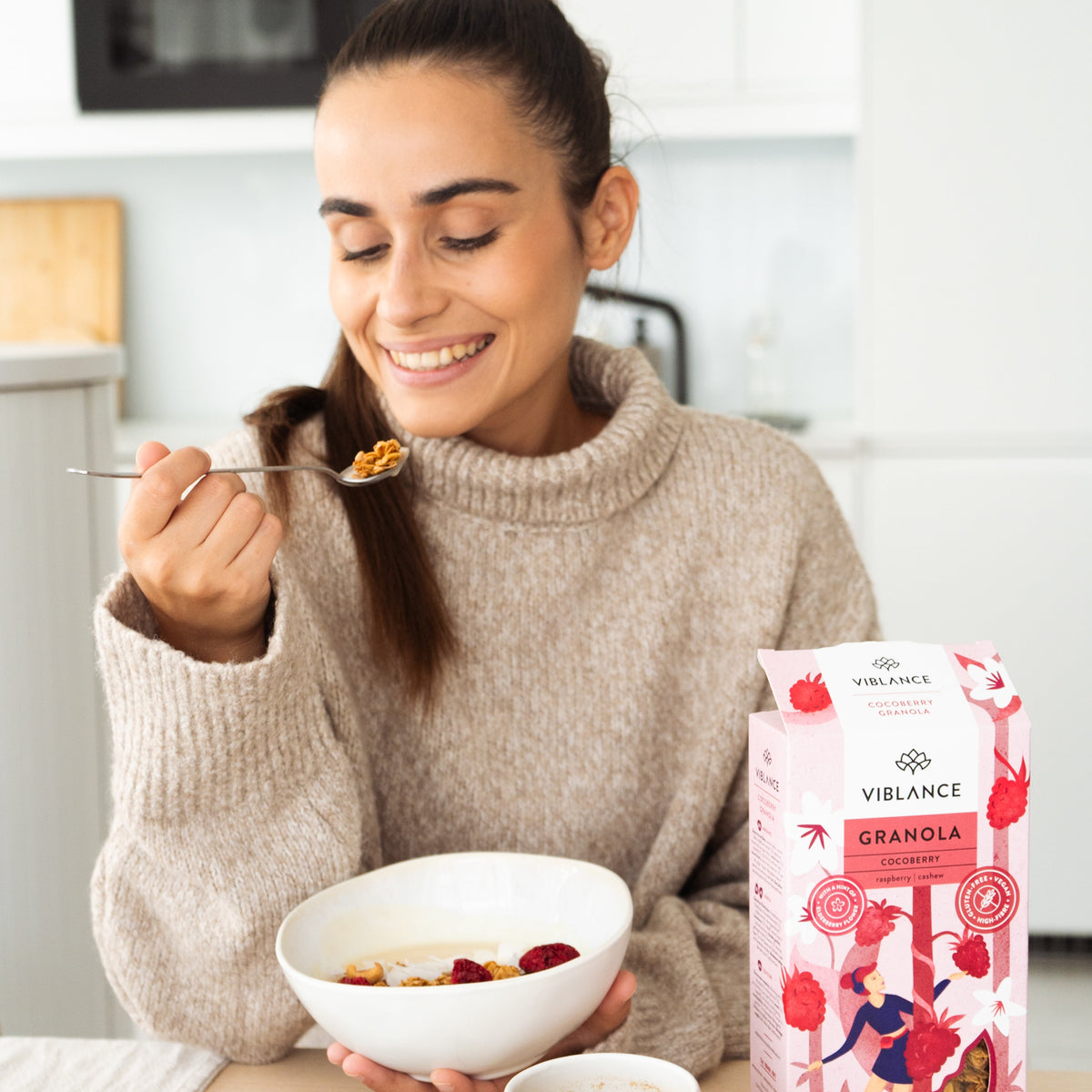 Viblance Granola Cocoberry ízű 60g