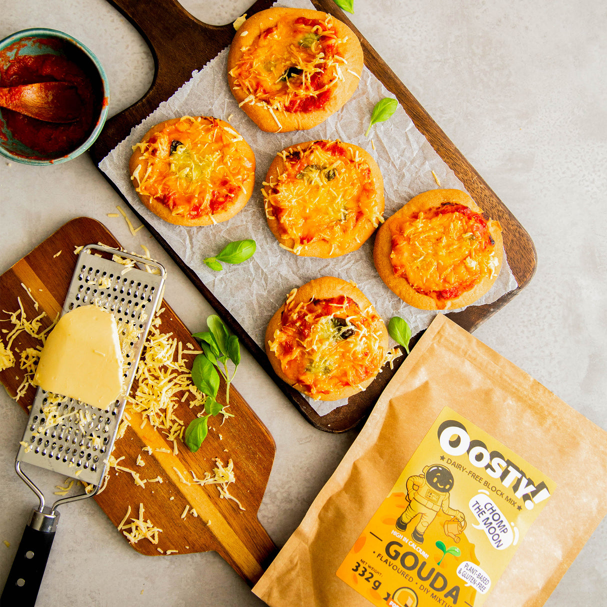 Oosty Gouda ízű növényi alap mix 332g - 1kg növényi tömb elkészítéséhez